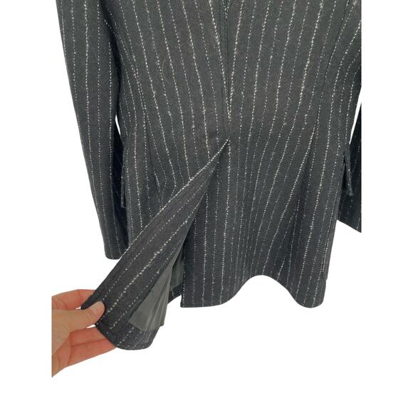 Smythe Birkin Pinstripe Virgin Wool Fitted Cutaway Blazer Jacket In Black size 6 - Picture 10 of 11